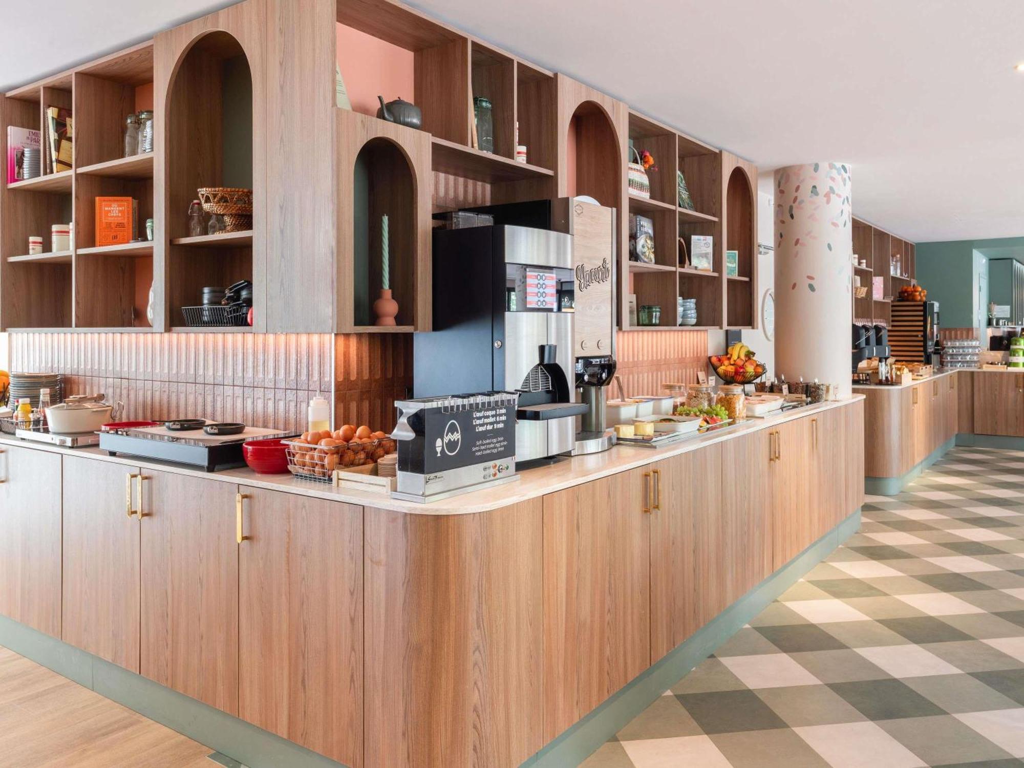 ibis budget Marne la Vallée Val d'Europe Montévrain Esterno foto