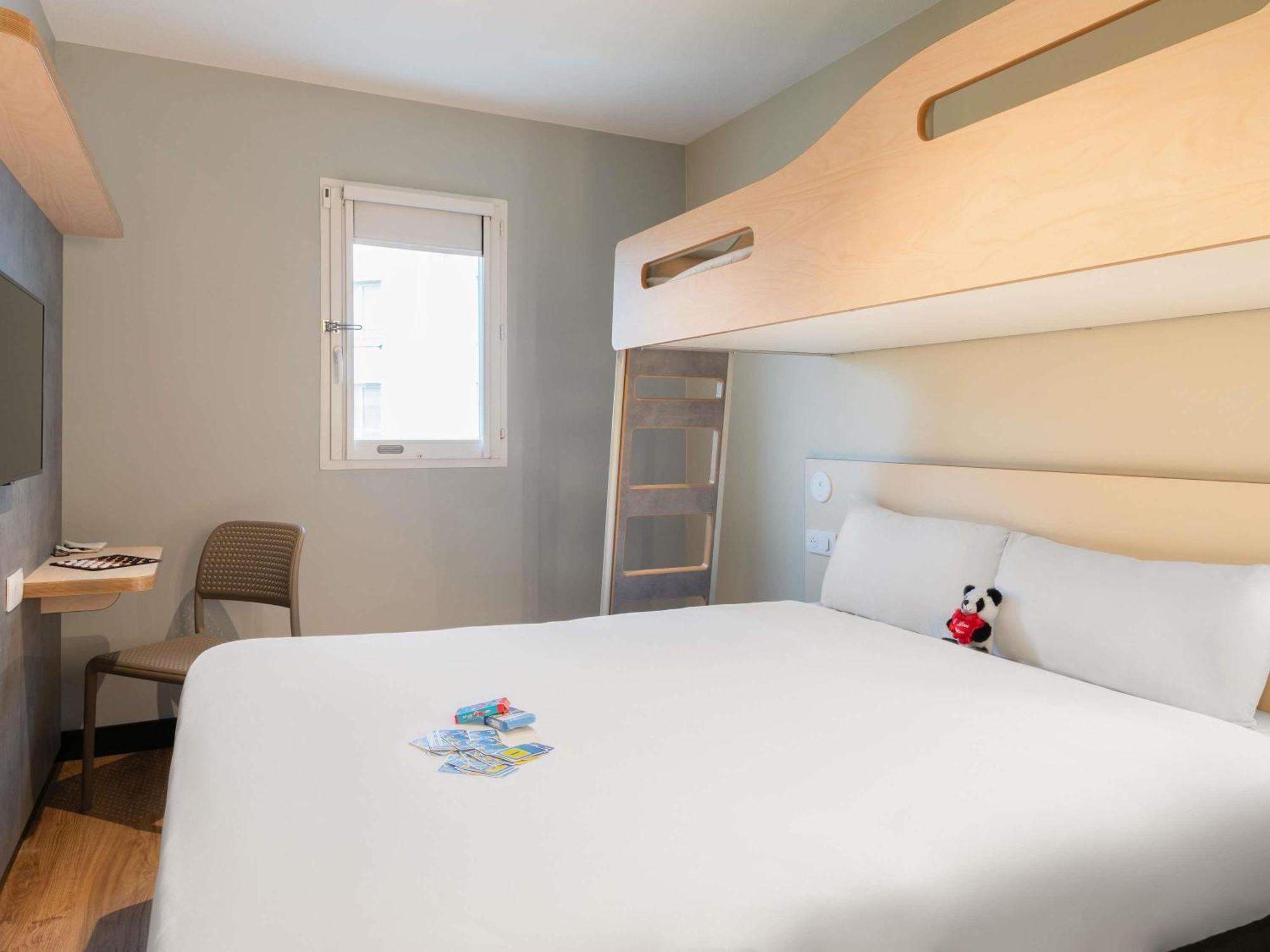ibis budget Marne la Vallée Val d'Europe Montévrain Esterno foto