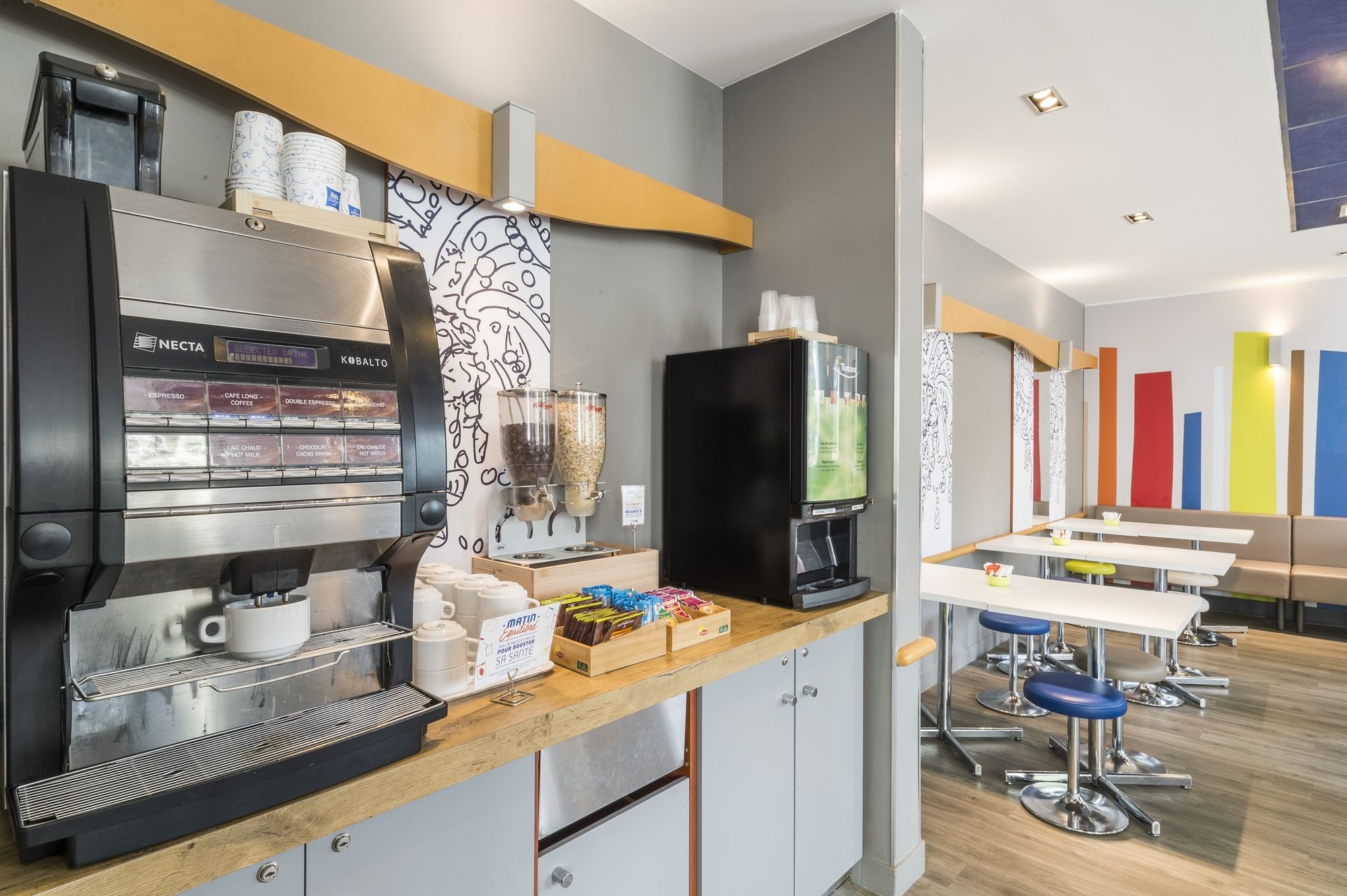 ibis budget Marne la Vallée Val d'Europe Montévrain Ristorante foto